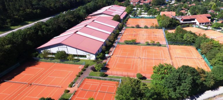 Tennis Raschke öffnet wieder