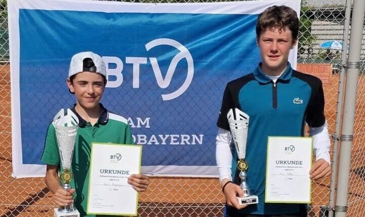 Sensationeller Sieg von Eric Müller bei U16 der Südbayerischen Meisterschaften zusammen mit weiteren Turniererfolgen der TC Raschke Schützlinge