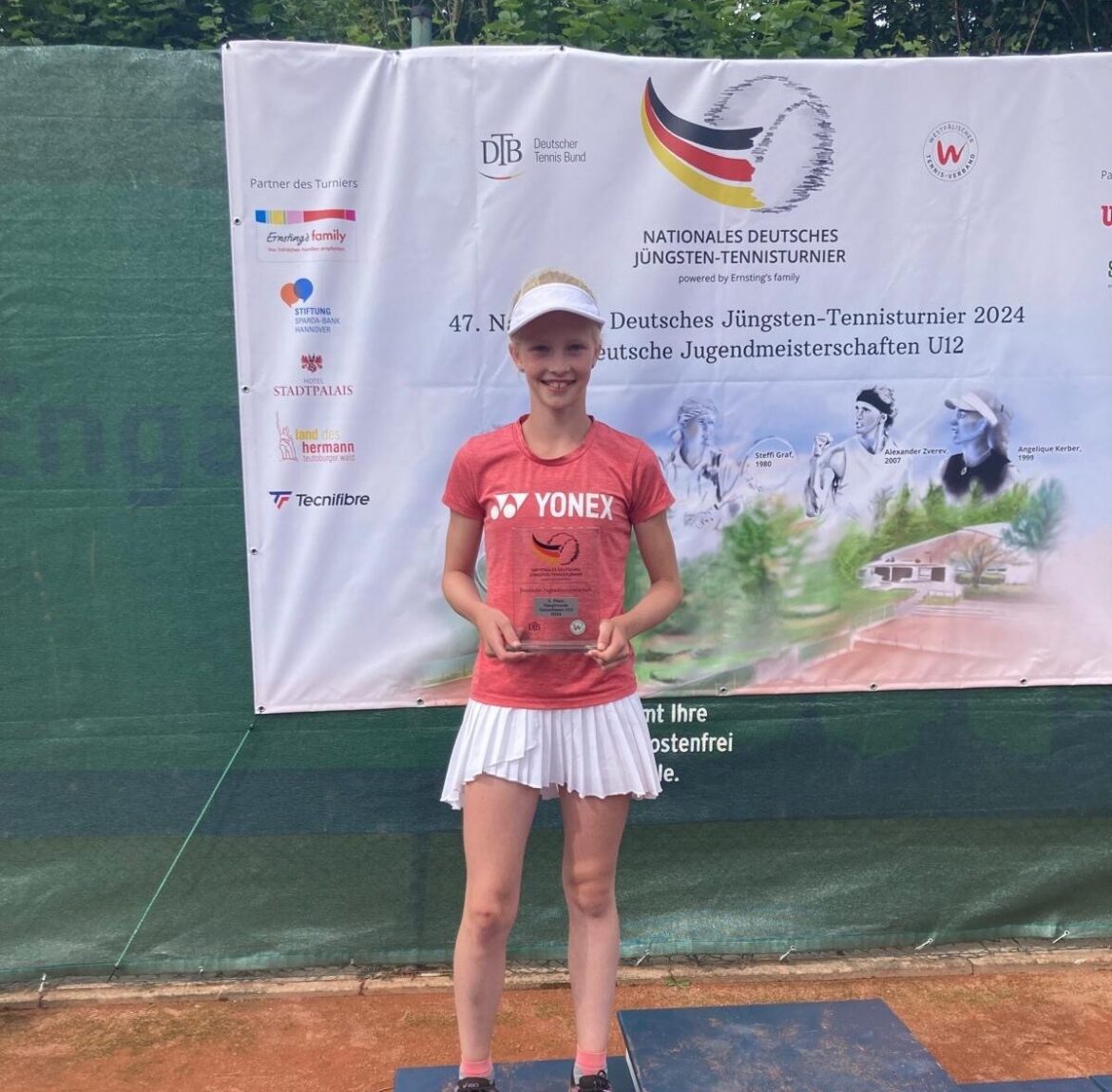 2. Platz für Carla Pollmüller beim Nationalen Deutschen Jüngsten-Tennisturnier