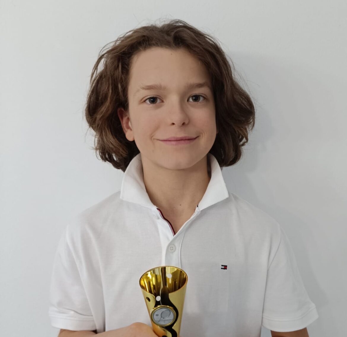 Mads Müller gewinnt den Iphitos Juniors Circuit